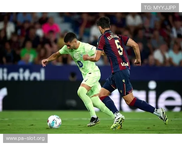 西甲球员回应争议行为称自己只是过于渴望赢球而导致争端再次发酵 西甲球员回应争议行为称自己只是过于渴望赢球而导致争端再次发酵